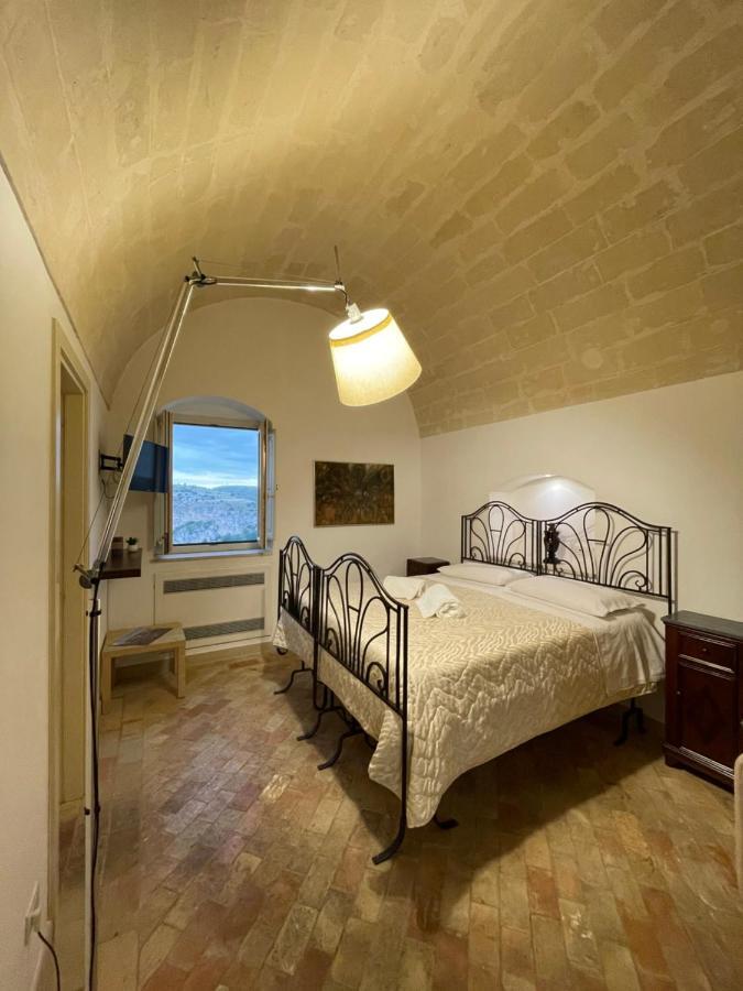 Dimora La Gravina Bed & Breakfast Matera Exterior photo